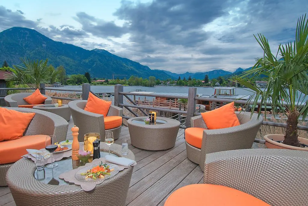 Villa Elisabeth Am See 3*, Tegernsee Germany
